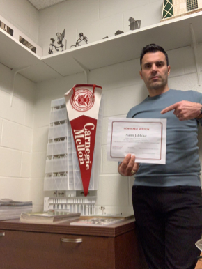 Naim Jabbour holds a certificate