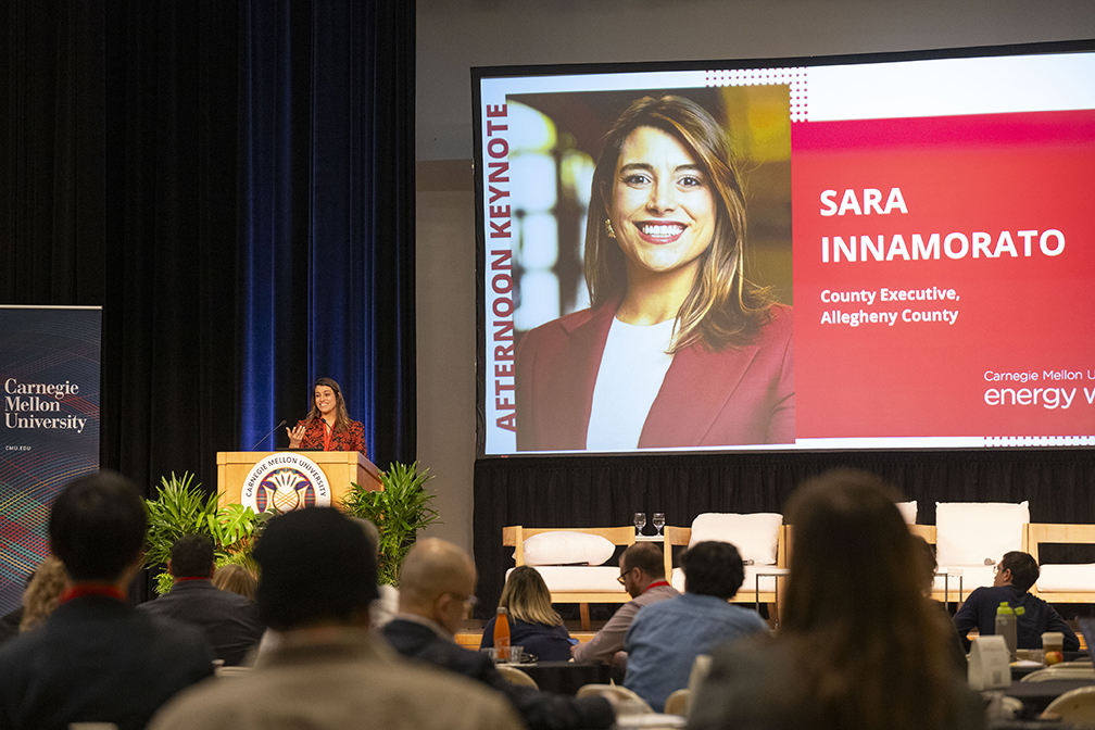  Sara Innamorato gives talk